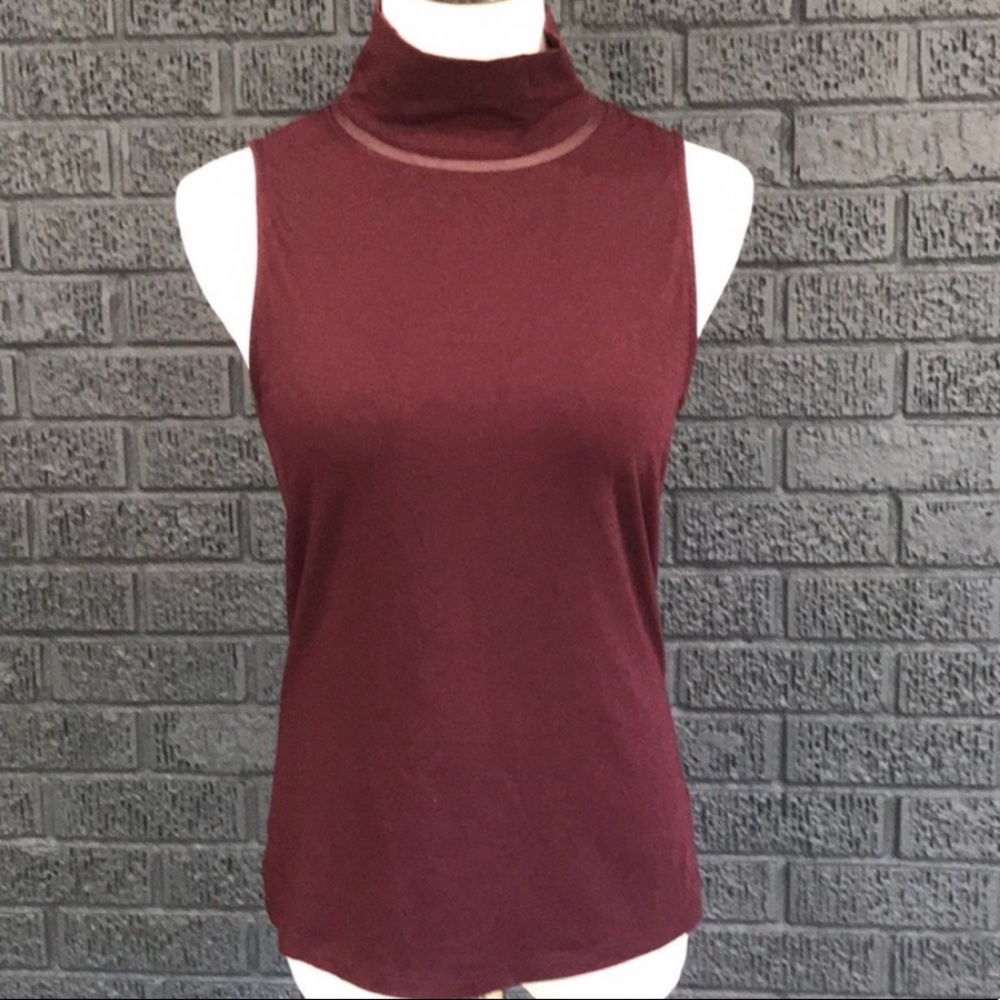 Sleeveless mock turtleneck
